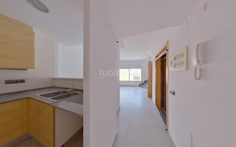 Foto a6f57fdf-e8fb-4013-a11f-914fbf70d2ff. Appartamento con parcheggio in Creu de Barberà Sabadell