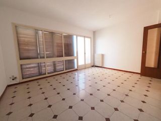 Etagenwohnung in Poble Sec