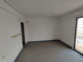 Pis a Zona Calle Valencia