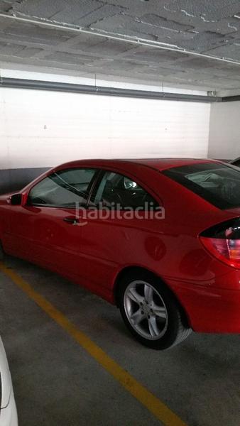 Foto f1e65459-c885-426b-934d-1b836e34cd0c. Parking voiture dans Eixample Sud-Migdia Girona