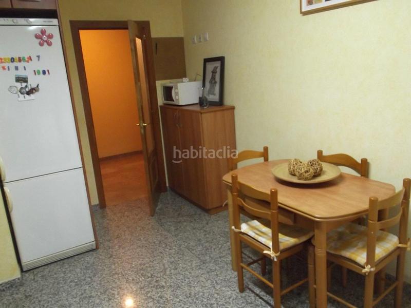 Foto 2c9ba7ce-b4fc-44a8-bcb5-2bd25e53f272. Dúplex en Eixample Sud-Migdia Girona