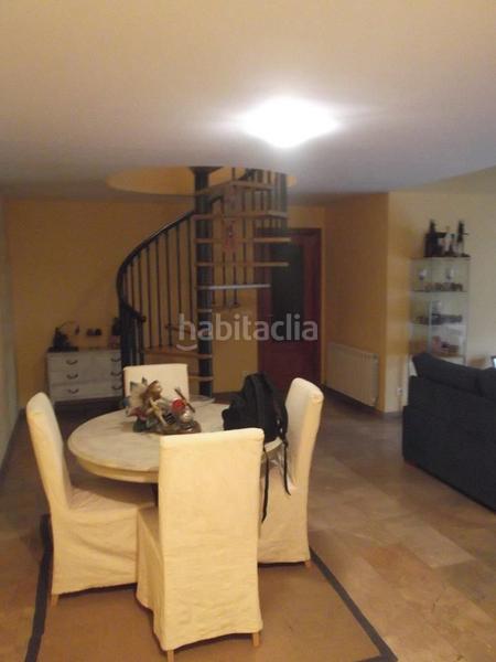 Foto 87f6a3b9-eaf1-4bd9-9e6d-90313ad53e41. Dúplex en Eixample Sud-Migdia Girona