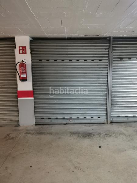 Foto 078aaffe-45d5-49c5-acdd-dcaf0710a5b4. Posto auto in carrer sant isidre 56 in Eixample Sud-Migdia Girona