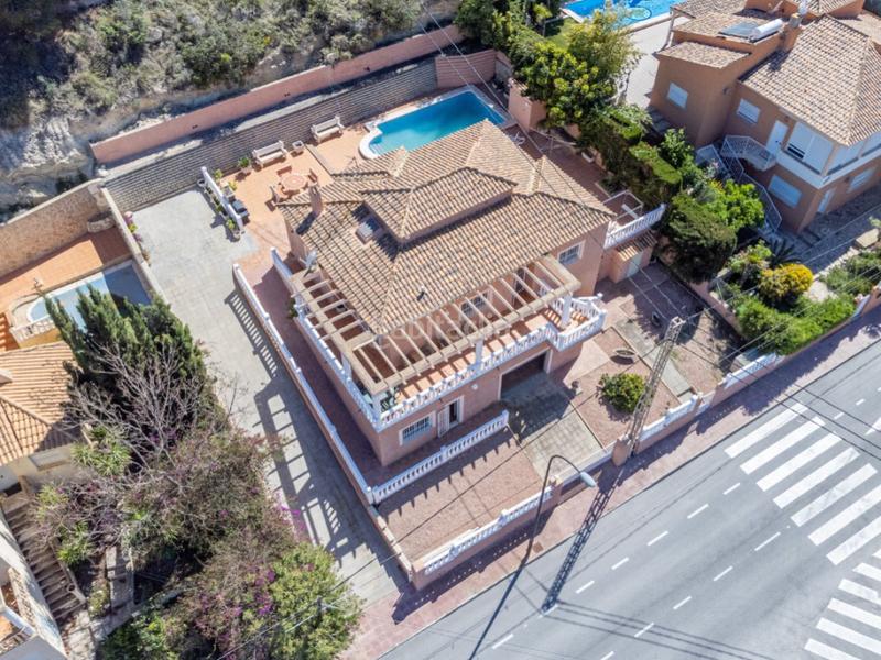 Foto 0bdfd769-b560-46f0-a2d9-92dc79364b42. Casa a c. d'oriola 70 a Pueblo Acantilado-Lanuza Campello (el)