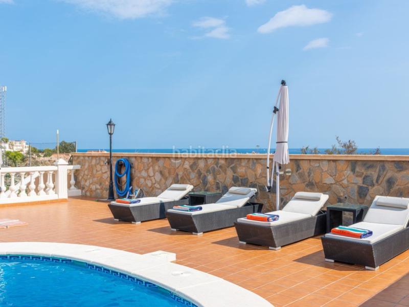 Foto b838792b-d542-41d9-a2c2-ba8035758948. Casa in calle de italia 3 in Pueblo Español-Coveta Fumá Campello (el)
