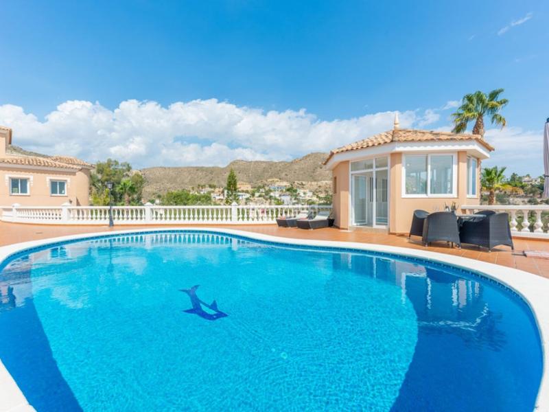 Foto 42d159e5-15ce-46d4-b2d3-86fa6d33e6a1. Casa en calle de italia 3 villa venta el campello en Campello (el)