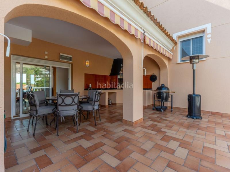 Foto 4f0763dc-2334-4320-9482-6f4ba88c8081. Casa en calle de italia 3 villa venta el campello en Campello (el)