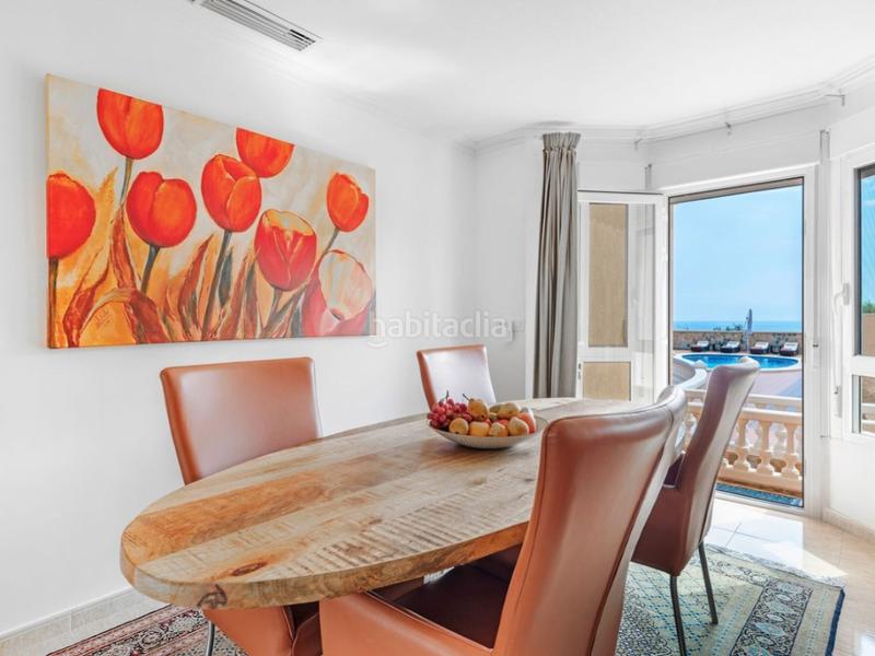 Foto d876ff5f-508e-4df7-bccb-30629b68e7c4. Casa en calle de italia 3 villa venta el campello en Campello (el)