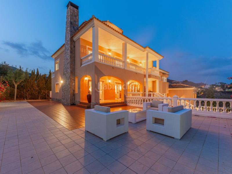 Foto dbd32a6d-670c-4739-a66b-3ffe452390a5. Casa en calle de italia 3 villa venta el campello en Campello (el)