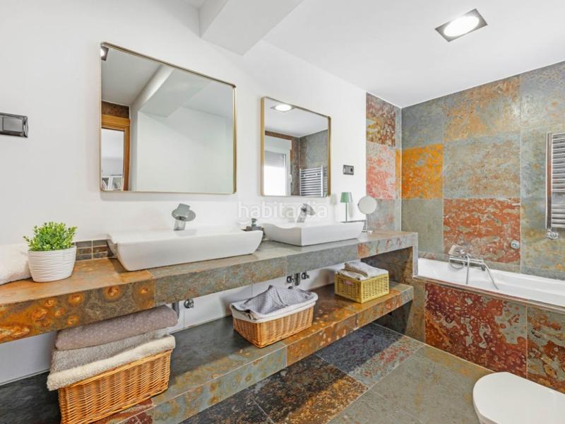 Foto 19f57afc-fc9f-42fa-91d9-d64c23adadb0. Casa in carrer beniarbeig in Playa Muchavista Campello (el)