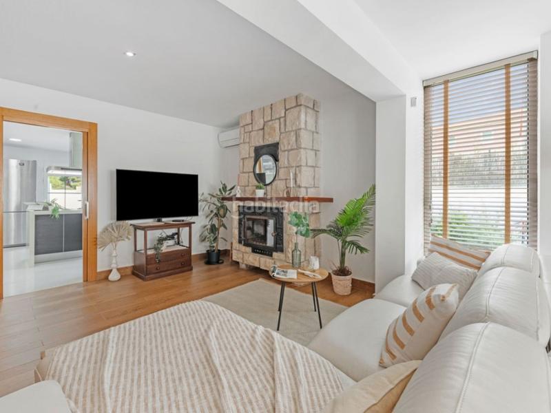 Foto 7646676c-27be-40ed-8d1b-3867021bf88c. Casa in carrer beniarbeig in Playa Muchavista Campello (el)