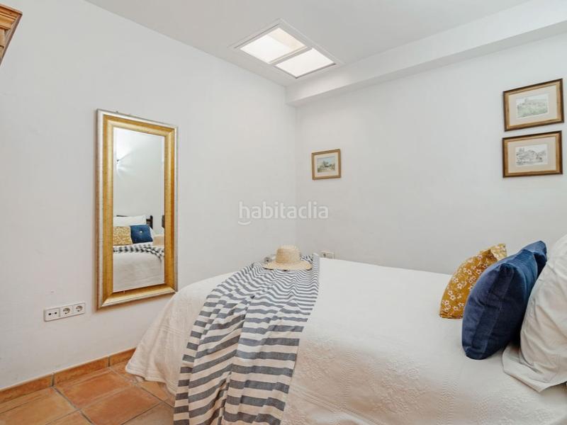 Foto 7fdfd272-6be0-4f96-ab60-fa461fe3d1c0. Casa adossada a calle verge del miracle 69 a Relleu