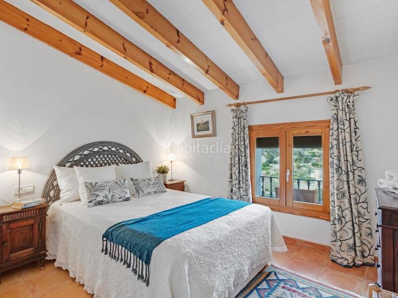 Foto 8a73b229-a92c-441e-b076-561ac471639f. Casa adossada a calle verge del miracle 69 a Relleu