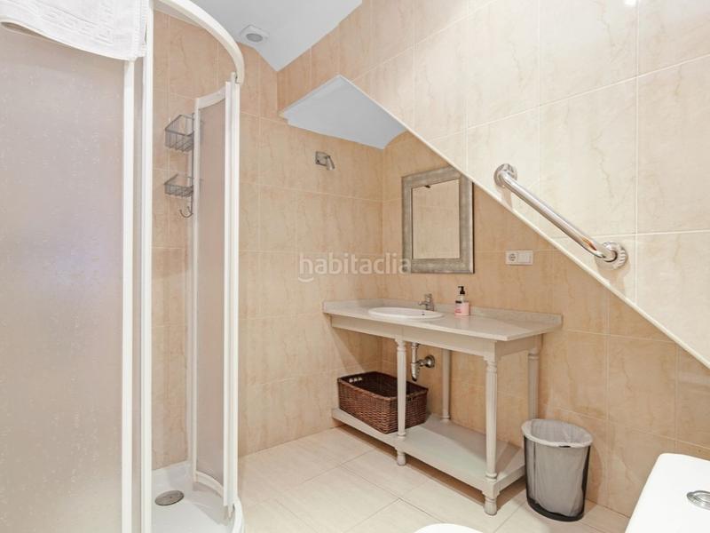 Foto f366b5e3-7f46-409d-b88c-5a3600874a58. Casa adossada a calle verge del miracle 69 a Relleu