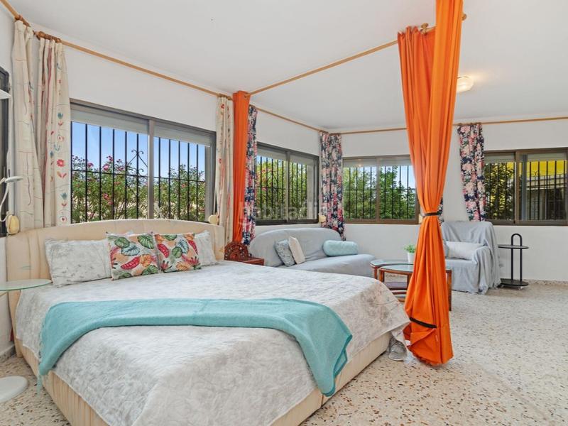 Foto d51ec69a-0612-4f46-bbac-60d9fe98e7ee. Casa amb piscina a Pueblo Acantilado-Lanuza Campello (el)