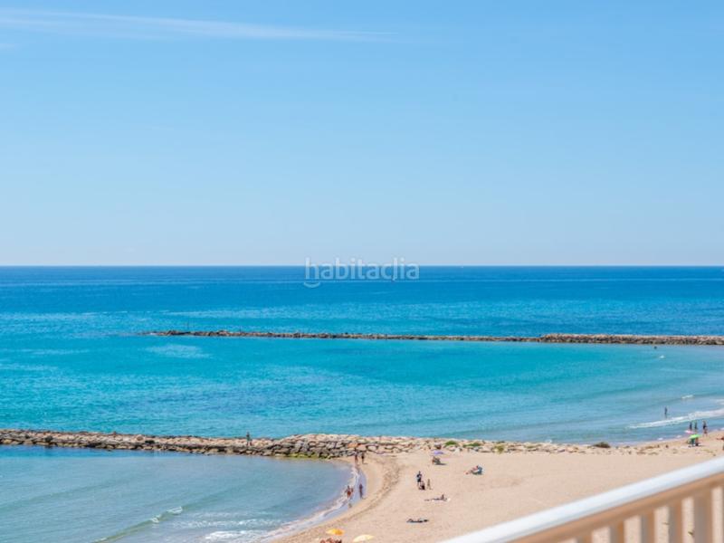 Foto 2fc00488-dac5-4a3b-94b0-837ffd63a416. Attique dans carrer sant pere 161 dans Campello Playa Campello (el)