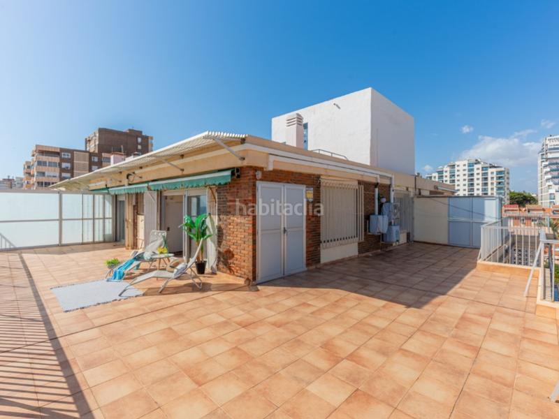 Foto b9a2a70c-727f-4a15-b474-69ee44edf214. Attique dans carrer sant pere 161 dans Campello Playa Campello (el)