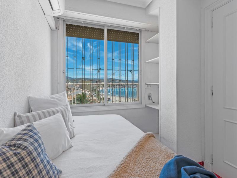 Foto cdc1e961-2983-401a-a3a8-6e546c0462c5. Attique dans carrer sant pere 161 dans Campello Playa Campello (el)