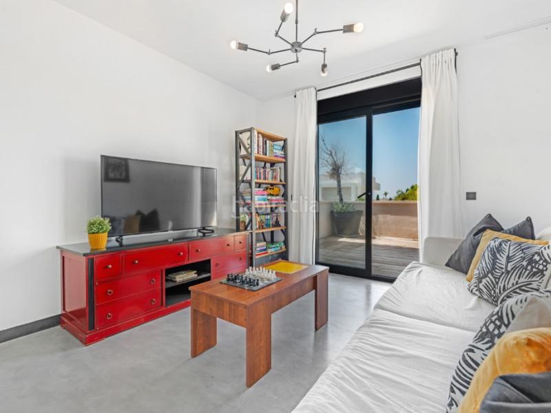 Foto b0daca8e-156e-4090-acab-671205674929. Casa amb piscina a La Font-Mezquitas San Juan de Alicante