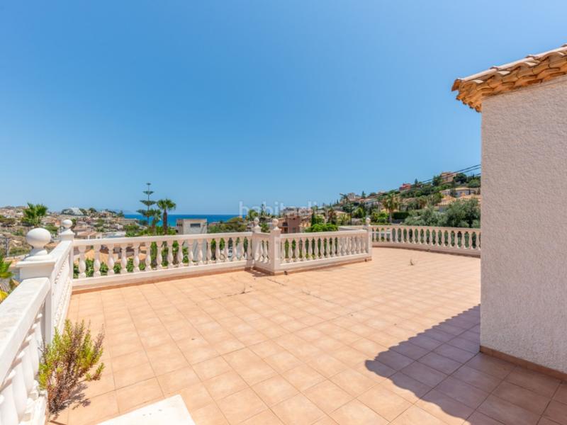 Foto 56a438d3-ad2a-455b-ae53-53a2d3dd17d3. Casa a calle torrevella 21 a Pueblo Acantilado-Lanuza Campello (el)