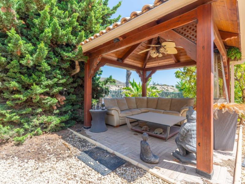 Foto 5e492a2f-176e-4cce-b348-b30c514508dd. Casa a calle torrevella 21 a Pueblo Acantilado-Lanuza Campello (el)