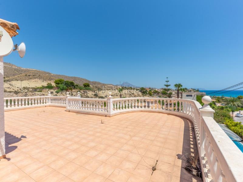 Foto 7689fa5f-1f26-479b-97e0-158812cefbf7. Casa a calle torrevella 21 a Pueblo Acantilado-Lanuza Campello (el)