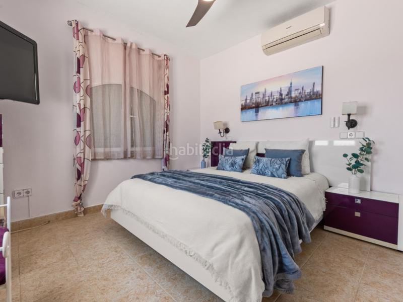 Foto 914e2c39-5b7b-4be3-b59b-0305cf5e58bb. Casa a calle torrevella 21 a Pueblo Acantilado-Lanuza Campello (el)