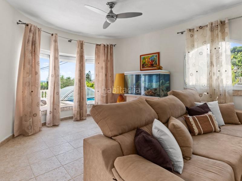 Foto 950f1d9c-327d-4963-97a0-03c1b2a22172. Casa a calle torrevella 21 a Pueblo Acantilado-Lanuza Campello (el)