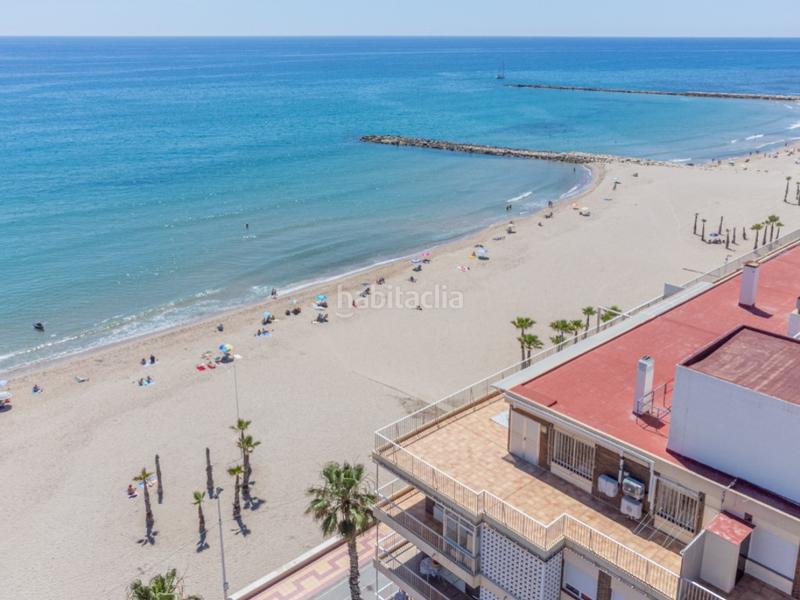 Foto ecc68cf4-d8ef-4b19-b4d9-0f1c297c28fc. Àtic a carrer sant pere 161 a Campello Playa Campello (el)
