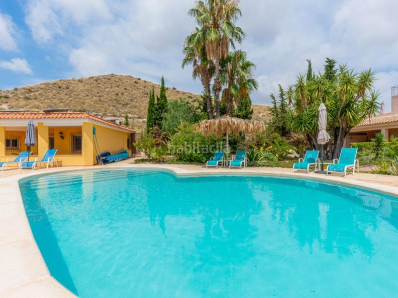 Foto 9602cd35-bd1b-46c6-91f6-30e7a8460918. Local comercial impresionante complejo vacacional en venta en Sant Vicent del Raspeig