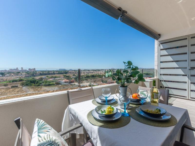 Foto 75d525cd-8d69-4d48-8d67-255da7a63581. Apartament amb aparcament a Campello Pueblo Campello (el)