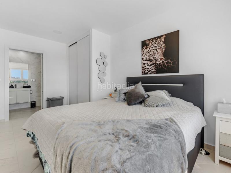 Foto 9c5f74d0-fbaa-4675-836a-775d58e01cf9. Apartament amb aparcament a Campello Pueblo Campello (el)