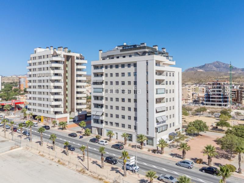 Foto aa48d35c-5ab1-4005-b36b-f83cd82afc12. Apartament amb aparcament a Campello Pueblo Campello (el)