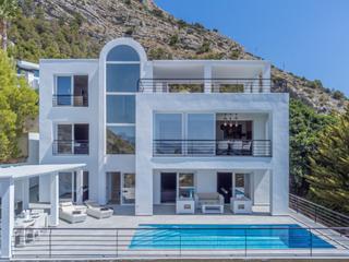 Maison  N/a. Villa contemporánea con vistas panorámicas en altea hills