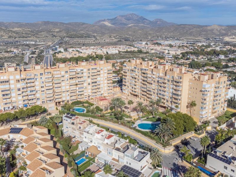 Foto 07fbe909-cb94-4d11-a5b8-f611da16d085. Apartamento  3 habitaciones venta el campello en Campello (el)