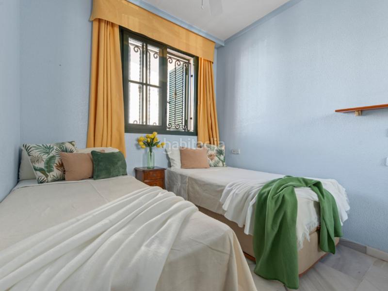 Foto 32fd6c42-5ea7-42fc-b084-55b82c0520d2. Appartement dans calle de sant vicent dans Campello Playa Campello (el)