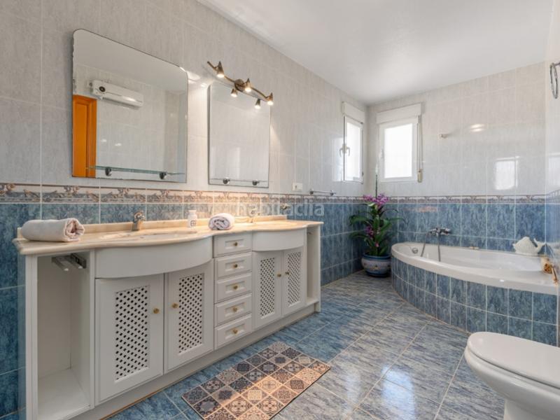 Foto 64ec3505-30b1-4fae-bb89-73842b196488. Casa in calle cala calabarda-portell 2-d in Montnegre Alicante