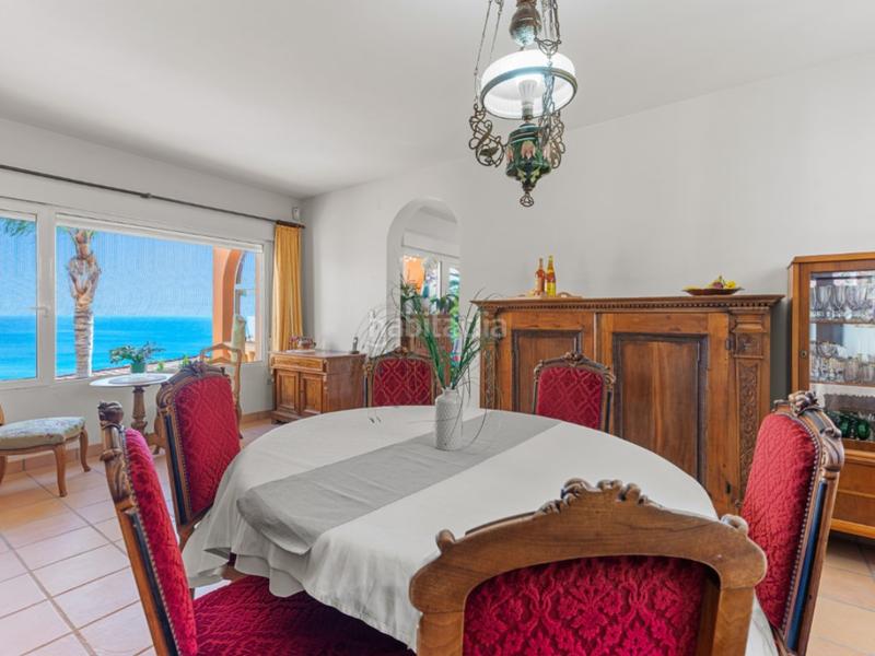 Foto 264ca0b8-1829-4fe9-aaf0-e13e40db2083. Casa a calle ginebra 5 a Pueblo Español-Coveta Fumá Campello (el)