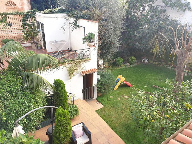 Foto 0b1ed3f5-3ddc-4a82-b9e2-e2bf2c981c4b. Casa en Centre Badalona