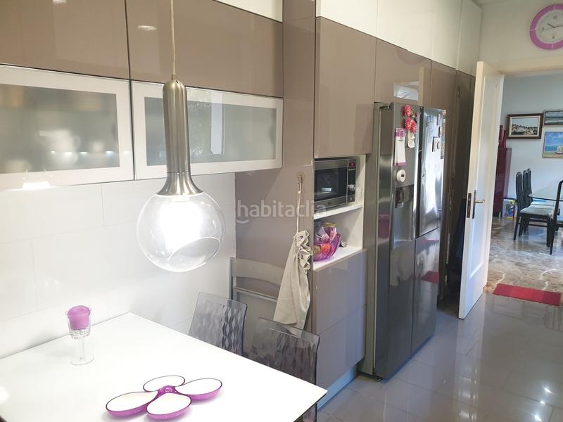 Foto 517d5954-05c9-4836-ba4d-7aaf759e494f. Casa en Centre Badalona