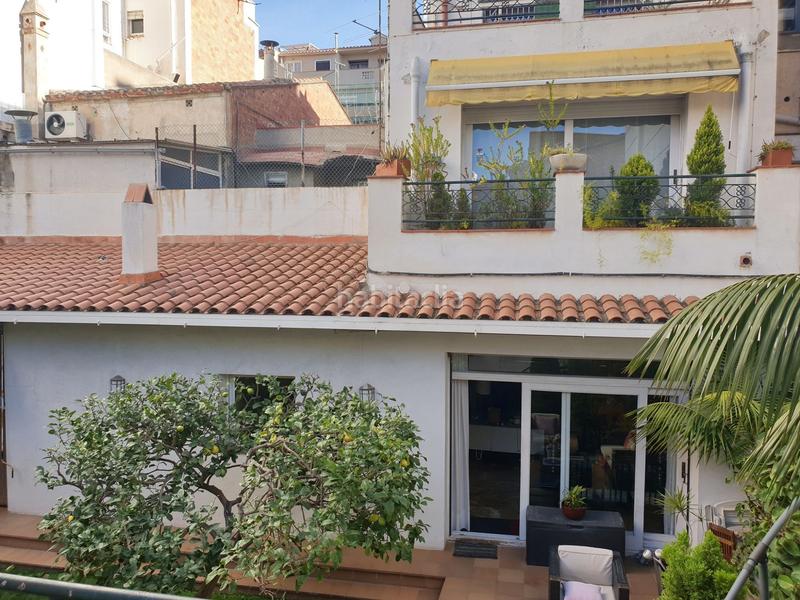 Foto 8e3d36f9-4eac-458c-a4f3-116927929eed. Casa en Centre Badalona