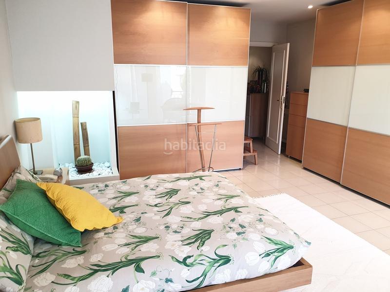 Foto f2c1a498-095d-4f83-961f-7ce817991a1d. Casa en Centre Badalona