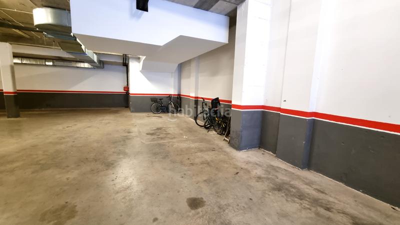 Foto 0c82149b-f6c4-4090-9418-76978ff442f0. Casa  amb badiu en Centre Badalona