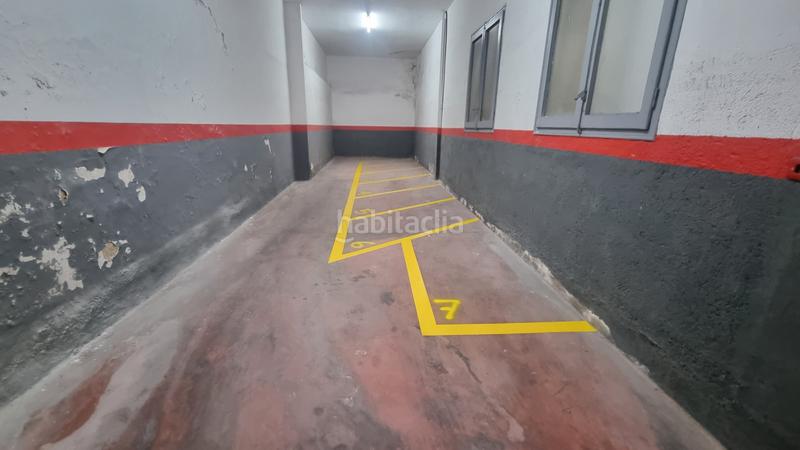 Foto 12be68d6-6368-4f7c-b60f-35d57ba38588. Affitto posto moto in carrer de francesc layret 118 in Badalona