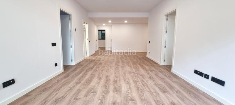 Foto 23f78e8d-4762-45fd-9a61-329c5ef594c3. Rent flat with heating in Centre Badalona