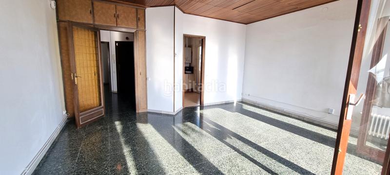 Foto 48f0ee1b-27fc-40a0-bad8-aa52d43770d6. Pis amb calefacció a Centre Badalona