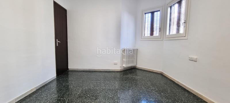 Foto 9b5246ec-7a6b-41d9-9518-be830379c1ea. Pis amb calefacció a Centre Badalona