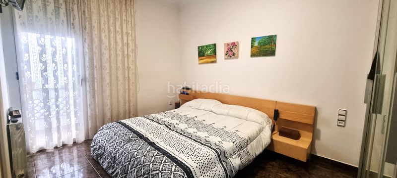 Foto fdb77863-cc77-4ae6-808e-77f3706ef6af. Casa amb calefacció aparcament a Centre Badalona