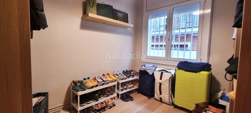 Foto 889bffc2-0cf6-4b83-a4ad-55fce2b1852d. Etagenwohnung mit kamin heizung pool in Mas Ram Badalona