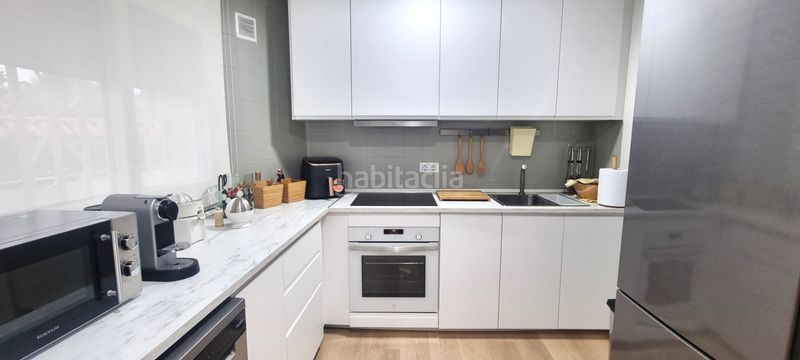 Foto affe4731-709d-4959-9fb1-fc952cde54e4. Etagenwohnung mit kamin heizung pool in Mas Ram Badalona